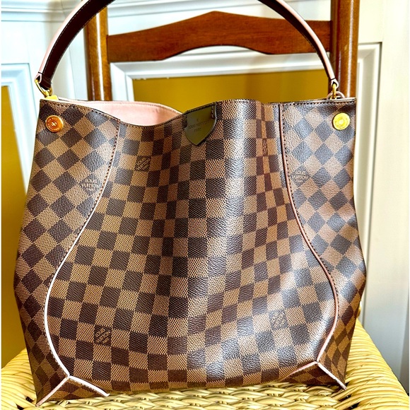 Louis Vuitton Handbags - Louis Vuitton Caissa Hobo Rose Ballerine Damier Handbag
